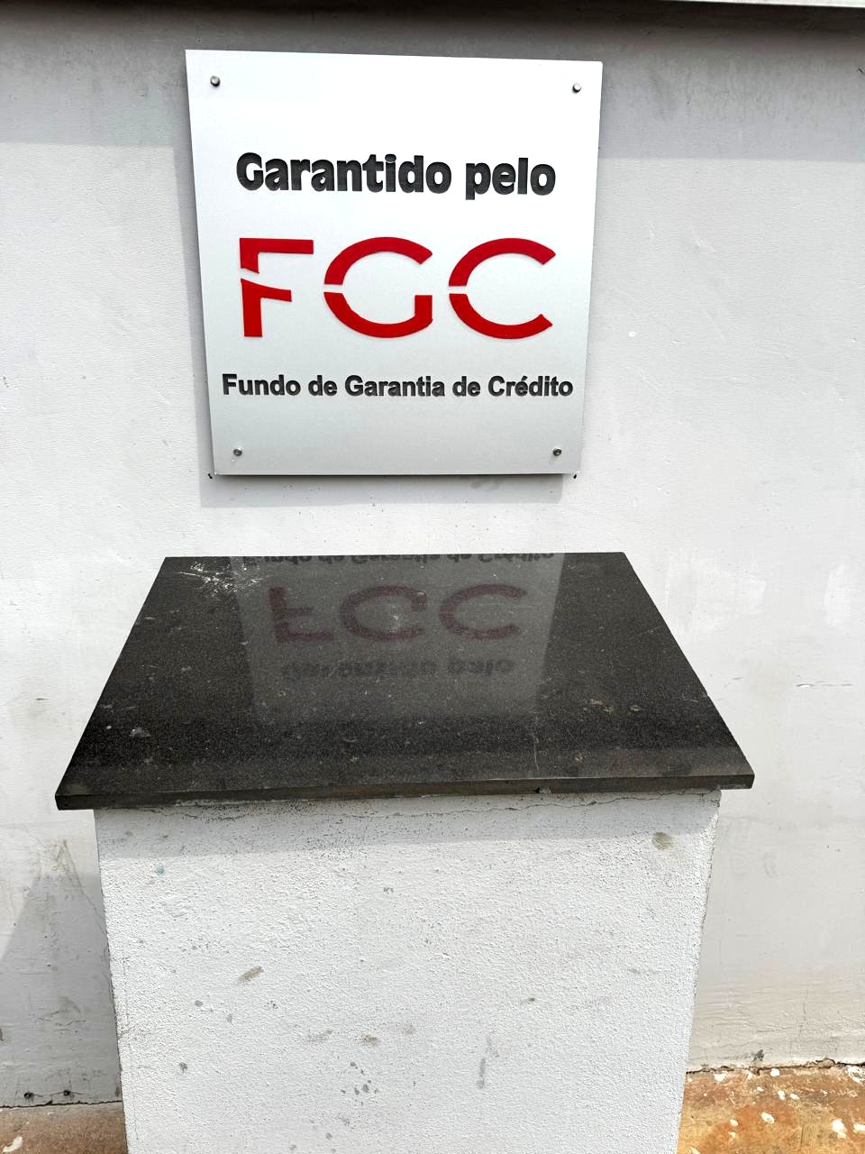 Plastcon considera instalação de placa um símbolo de valorização da parte do FGC